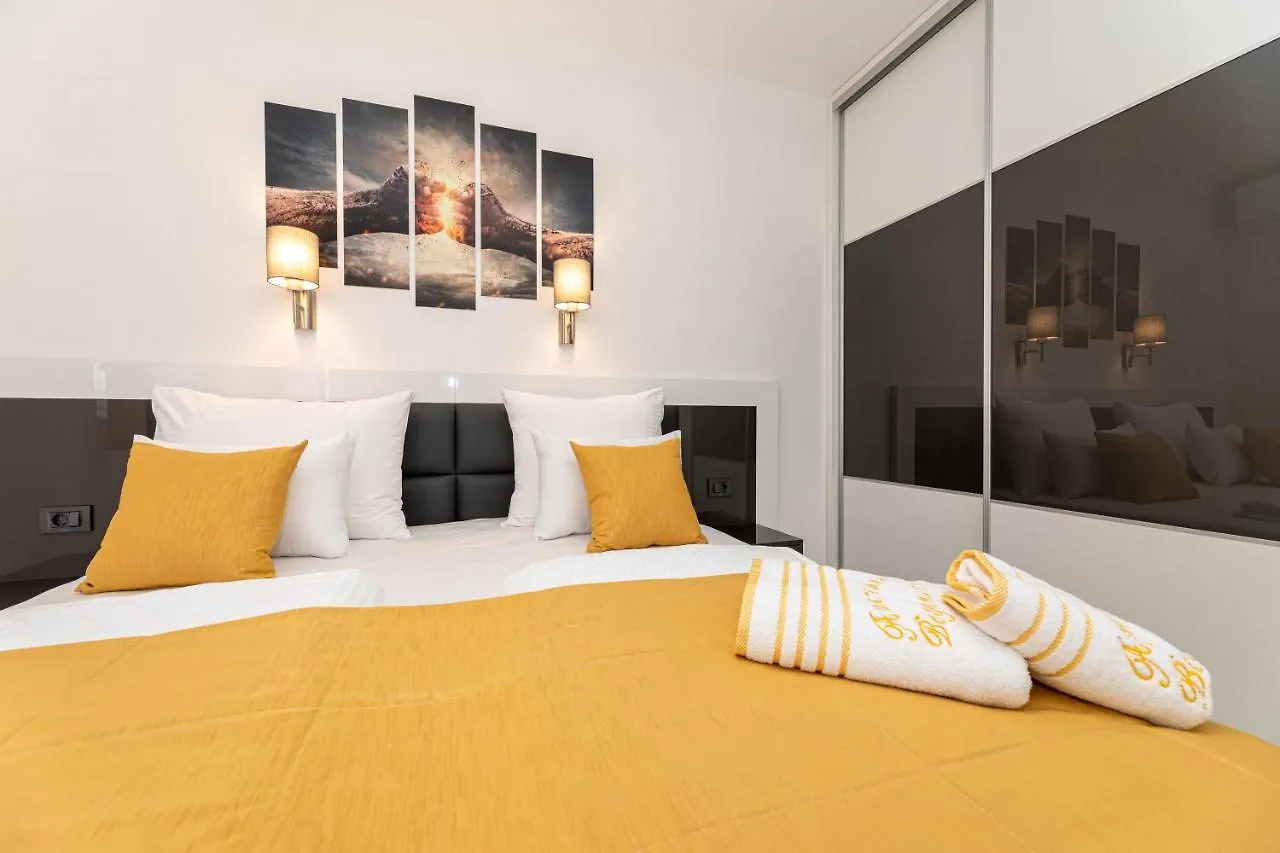 Apartman 1 Paola Krk Town Apartament