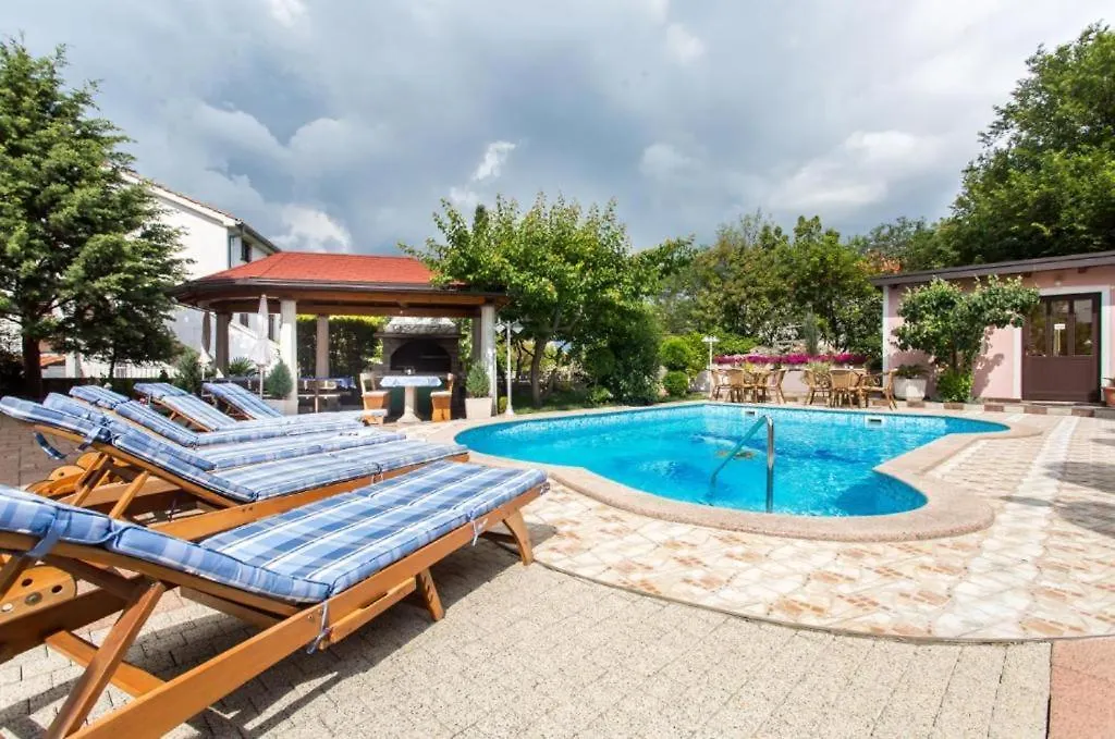 Apartman 1 Paola Krk Town Chorwacja